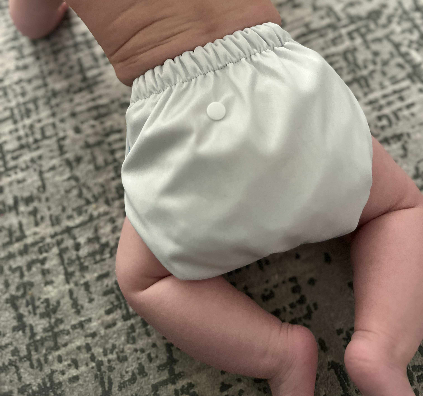 AS IS DELAM RISK**Verna | Cloth Diaper Cover