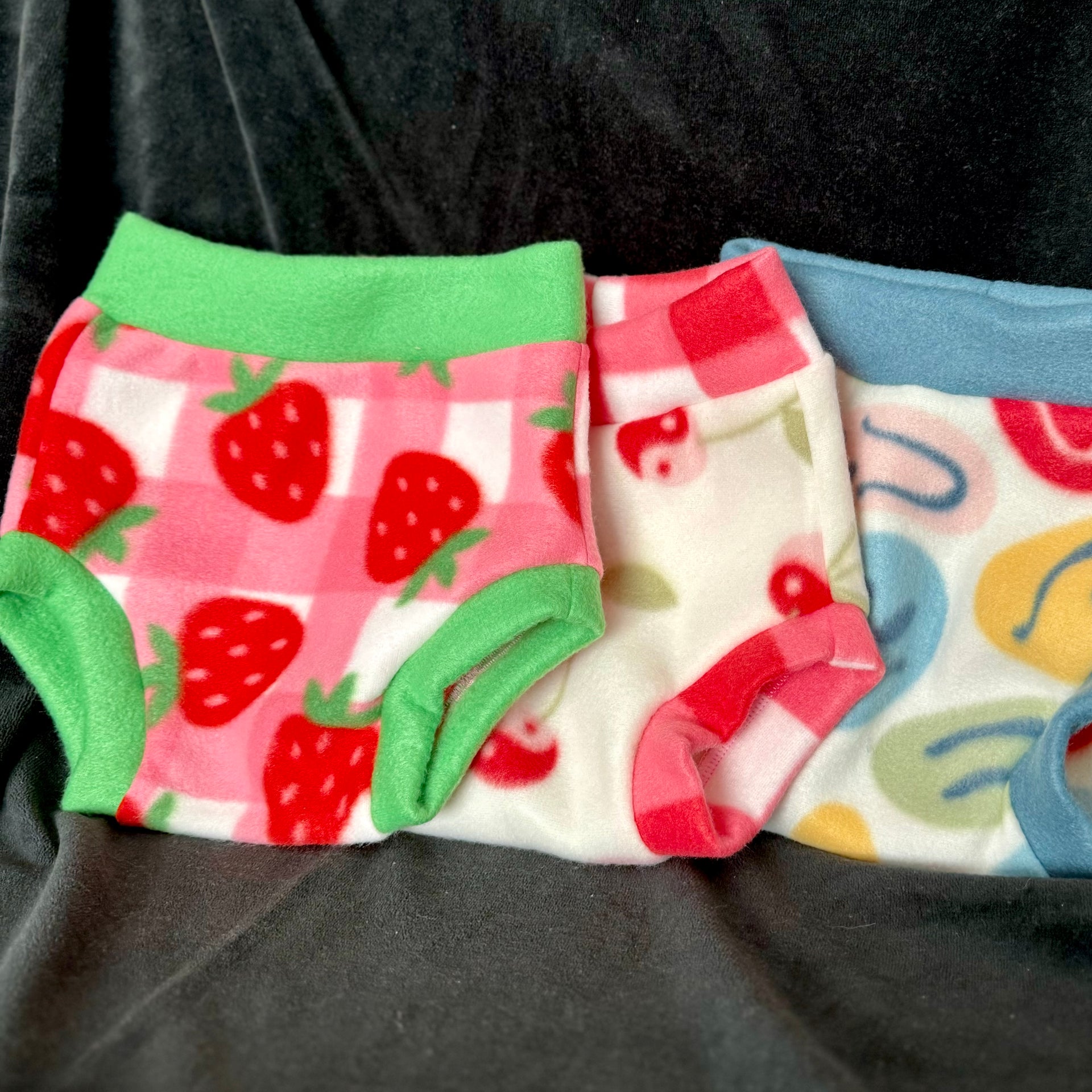 Rugcrafts by JesA Fleece Nappy Cover, Cloth and Carry