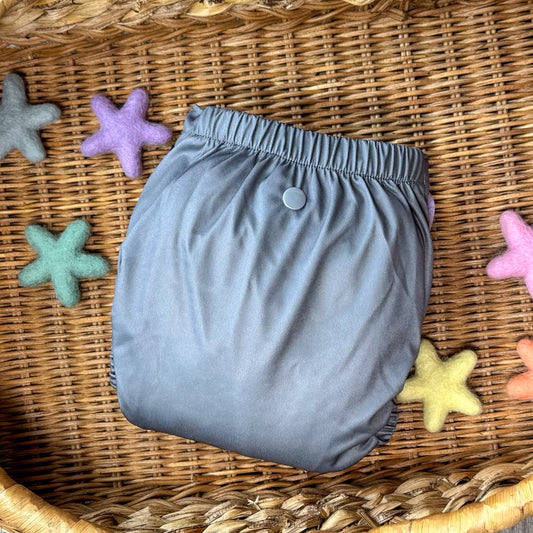 AS IS DELAM RISK** Knight's Armor| Cloth Diaper Cover